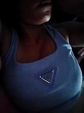 dyjaA online show from September 21, 2:43 am