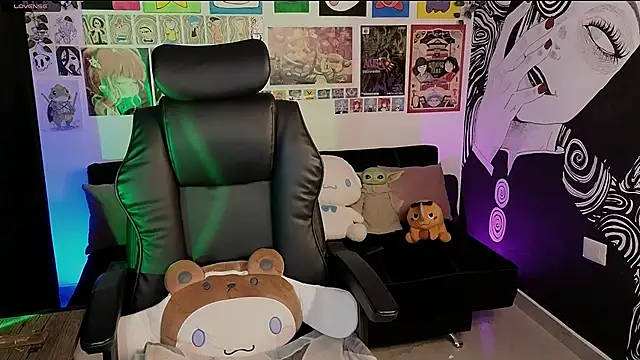 Yuhwan  online show from September 26, 11:02 pm