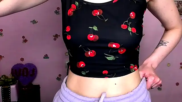 FeelMe   online show from February 7, 8:45 pm