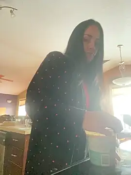 starsaligned online show from January 6, 10:46 pm