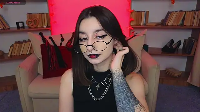 Mistress  Marcelline online show from October 3, 10:09 am