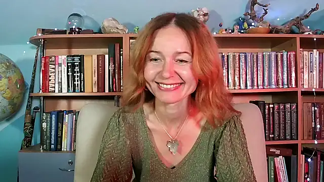 Foxilady357 online show from October 9, 2:10 pm