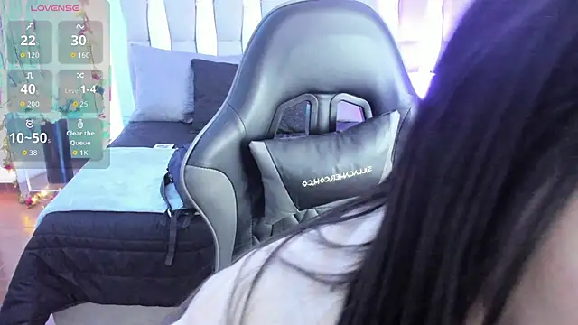 Adaara Rey online show from November 26, 8:43 pm