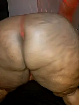 Thickkemzz41 online show from September 24, 3:05 am