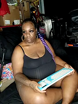 Thickkemzz41 online show from January 10, 3:33 am