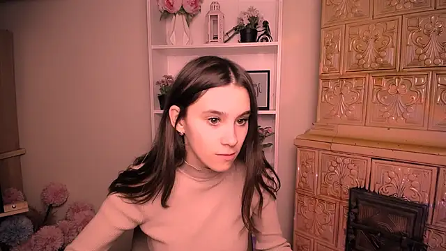 RosaRay  online show from April 21, 6:09 am