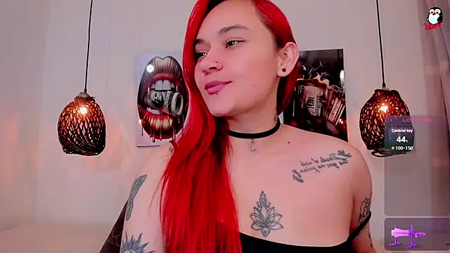 luna lobooo online show from October 7, 4:28 am