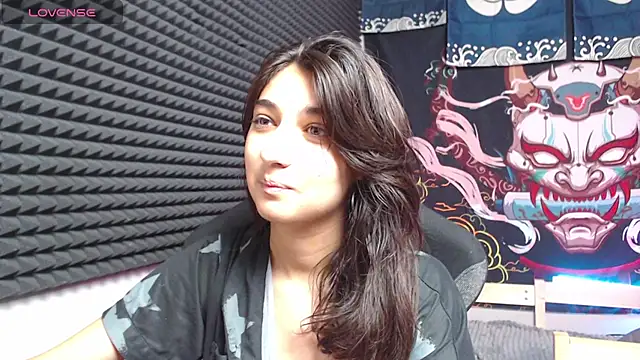 Elfy Rare  online show from November 8, 1:49 pm