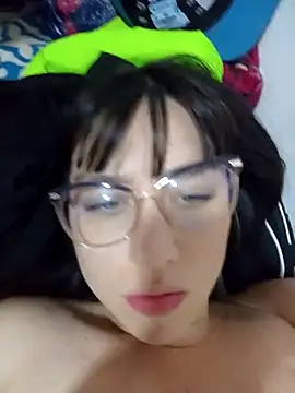 lareinalareinadelanal online show from January 9, 2:27 am