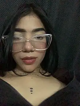 ElaRose 12 online show from October 27, 5:52 pm