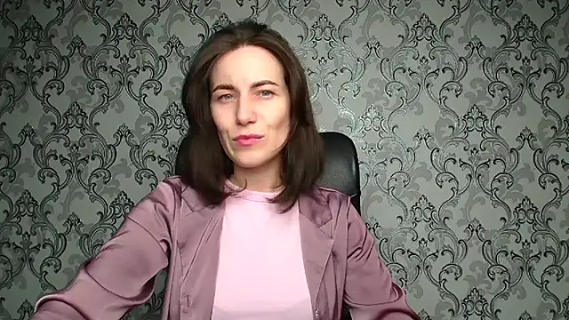 Kelly Kisss online show from February 5, 6:11 pm