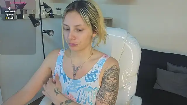 Jennaa Cooper online show from March 3, 12:05 am