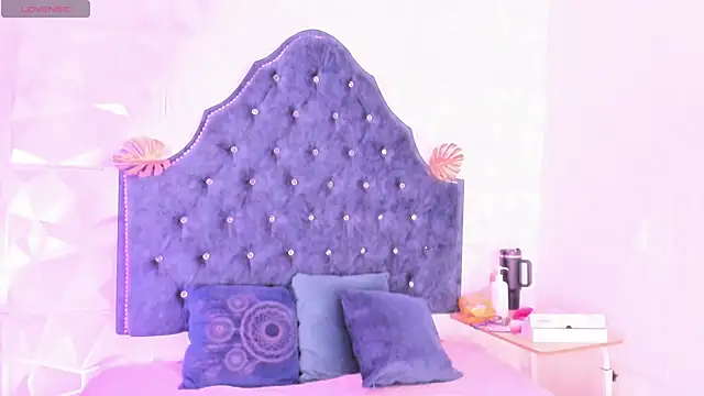  samanthaa foxx online show from August 10, 4:38 am