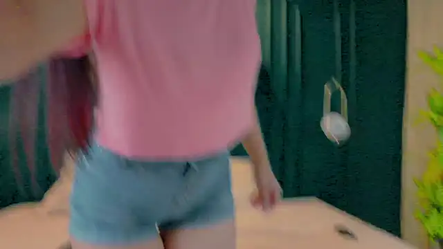 Aby thompsonn online show from February 12, 7:15 pm