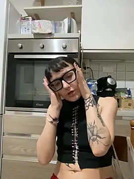 severingratty online show from September 22, 7:01 pm