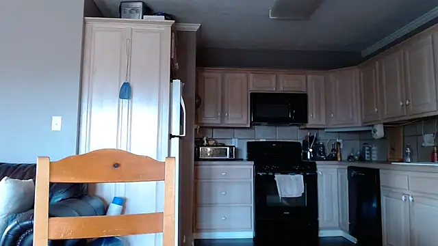 Blueeyedzaya  online show from November 13, 3:44 pm