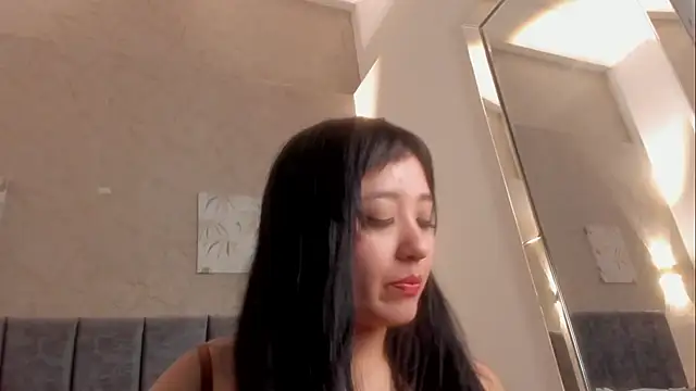 Lunaa bellaa online show from February 2, 7:57 pm