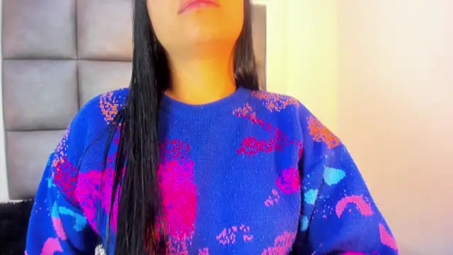 Mia lopez   online show from September 22, 1:31 pm