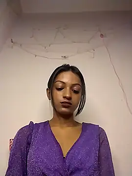 Your-Kitkat online show from December 13, 8:48 pm