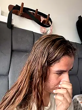 AllieYourGirl online show from October 18, 3:48 pm