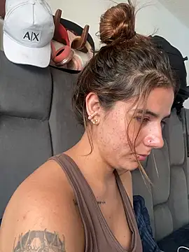 AllieYourGirl online show from November 11, 9:12 pm