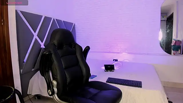 SwettRenata  online show from February 21, 8:53 pm