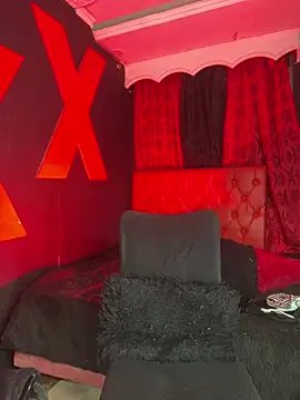 abrilbigcock online show from March 14, 12:00 am