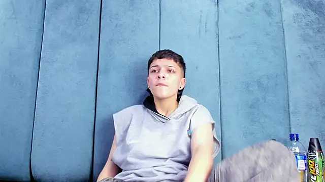 Megan Thompson  online show from February 27, 2:33 am