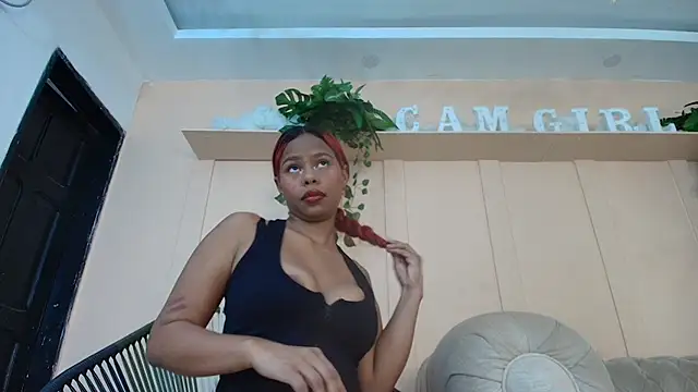 keyla mejia online show from September 18, 2:04 pm