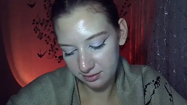 Lily Ember online show from October 29, 10:23 pm