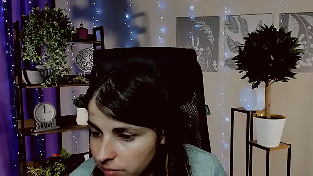 MartaEdams online show from December 22, 6:27 am