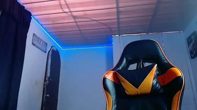 Abbiprada online show from September 30, 7:19 pm