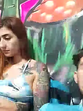 parejajuguetona420 online show from March 29, 1:10 pm