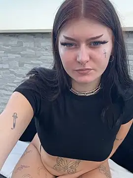 onlyellielosch online show from September 30, 2:01 pm