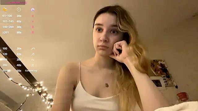 DanaCore online show from November 28, 4:32 pm