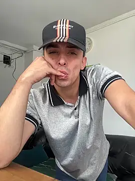 Jacobs0 online show from June 8, 4:08 pm