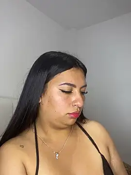 Issa Santana online show from March 14, 8:43 pm