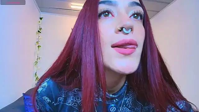 ViolethRosse online show from February 5, 12:24 am