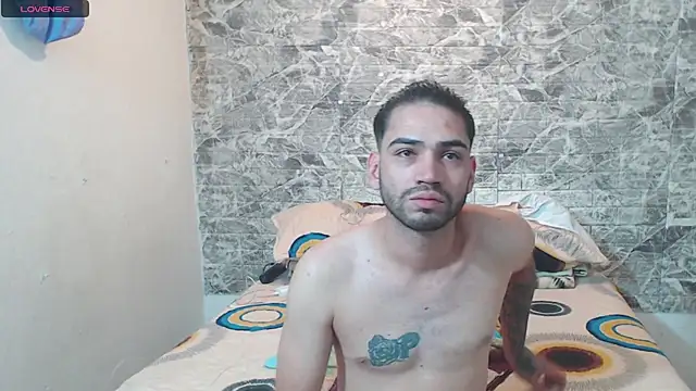 daniquintero03 online show from September 29, 6:24 pm