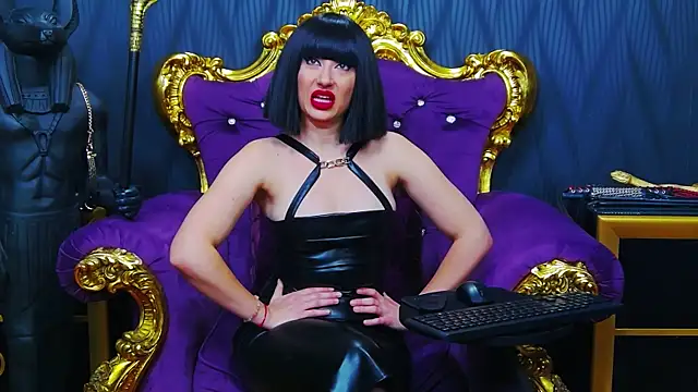 LaraMaeve online show from October 24, 4:41 am