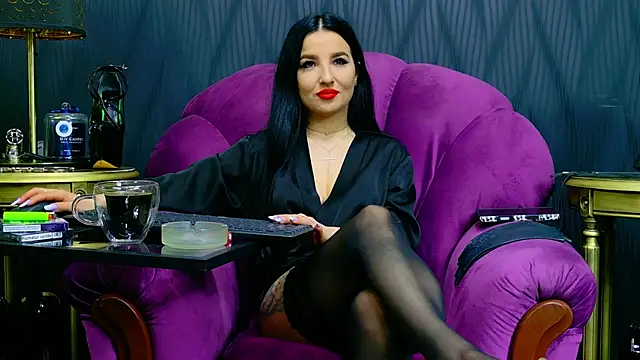 VivianReeve online show from April 17, 5:42 am