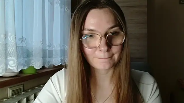 LooveELLYx online show from December 3, 2:41 pm