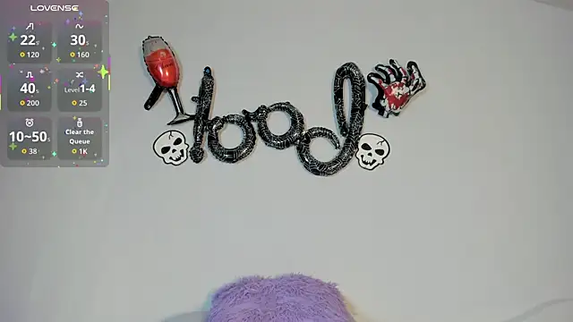 Sophia Ebony online show from November 1, 2:10 pm