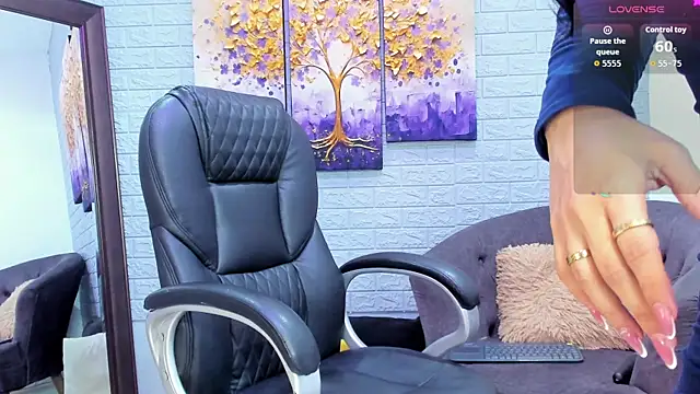 i alexanew online show from October 1, 12:54 pm