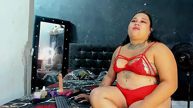 Kat Valen online show from November 10, 9:54 pm