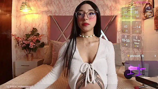 Aliice1  online show from November 30, 10:58 pm