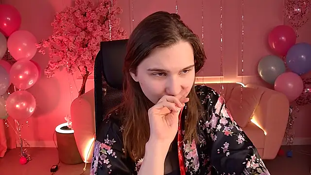 TessaMill online show from February 11, 5:53 am