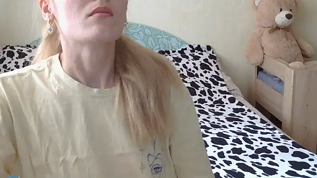 JayeTyler online show from July 6, 6:51 am