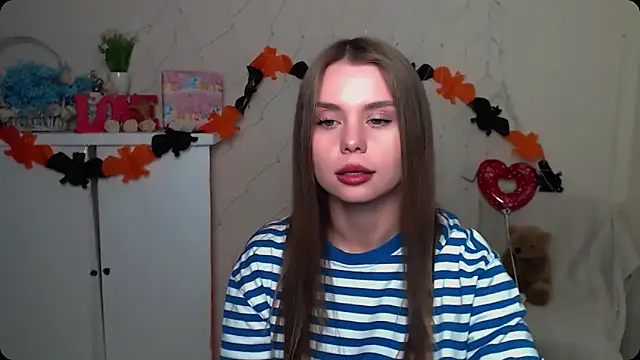 OceanicDawn online show from October 17, 5:54 am