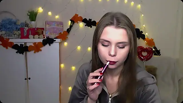 OceanicDawn online show from October 15, 5:43 am